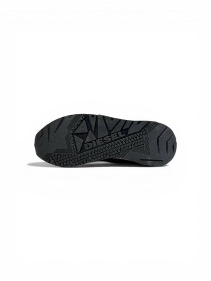 Diesel Black Slip-On Sneakers – Bold Logo Print, Lightweight Knit Trainer