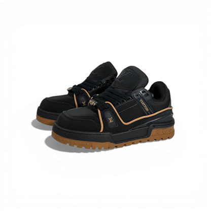 🖤 Louis Vuitton Luxury Low-Top Sneakers – Black with Camel Sole 👟✨