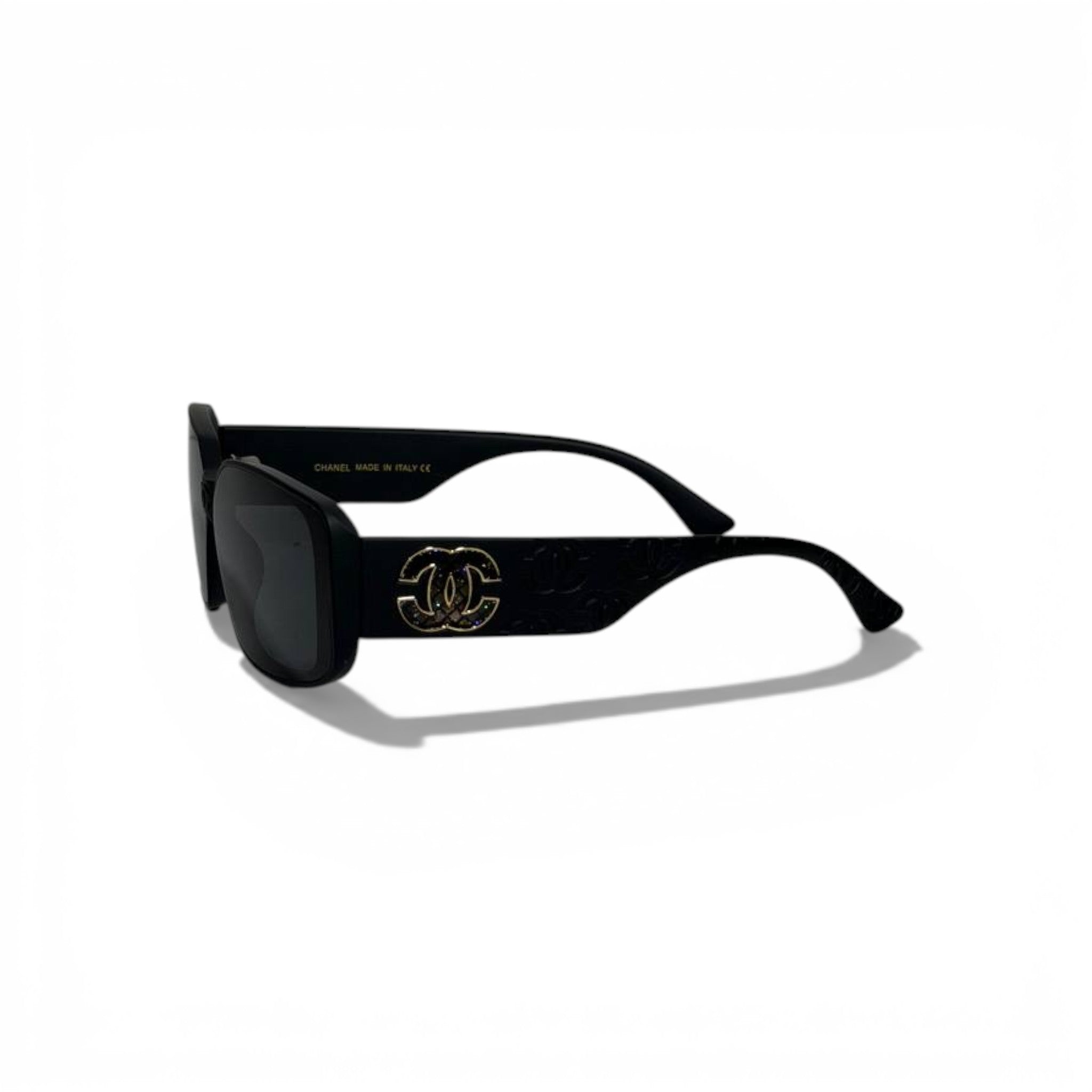 🕶️ Chanel Luxury Sunglasses – Timeless Black Elegance ✨🖤