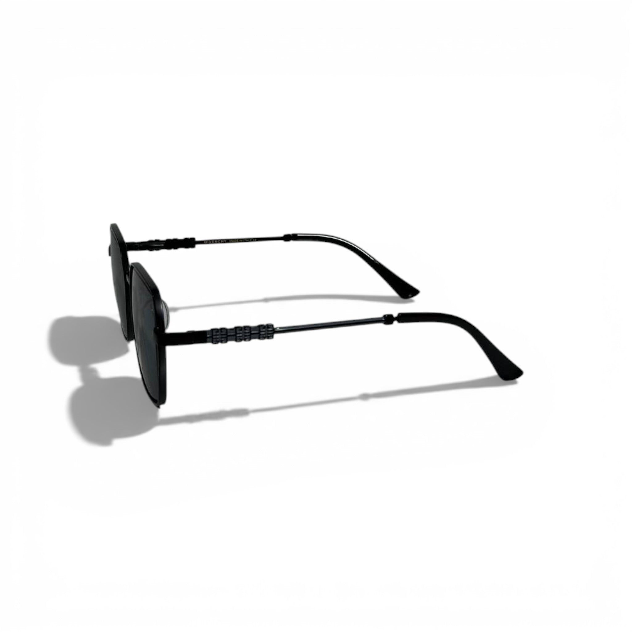 🕶️ Givenchy Square Sunglasses – Sleek Black Luxury 🖤✨