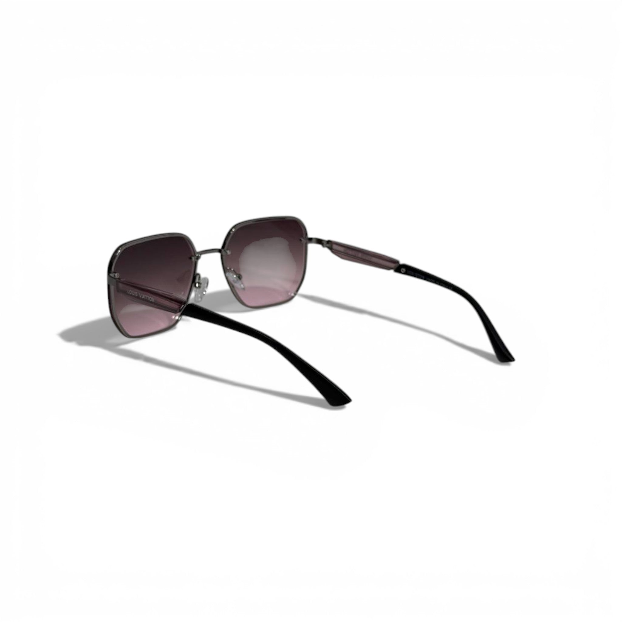 💗 LOUIS VUITTON Square Sunglasses – Pink Gradient Lenses & Metal Frame | Luxury Designer Eyewear 💗