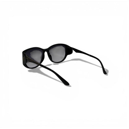 🕶️ Saint Laurent Luxury Black Oversized Sunglasses – Iconic YSL Logo | Timeless Designer Eyewear