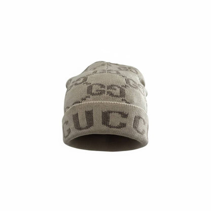 🔥 Gucci Signature Knit Beanie – Iconic Logo Winter Hat ❄️🖤