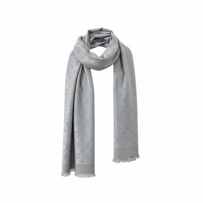 🤍✨ Louis Vuitton Light Grey Monogram Scarf – Elegant Luxury Everyday Essential 🧣🔥