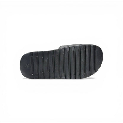 🖤⚡ Skechers Slides – Black Comfort Edition 🩴🔥