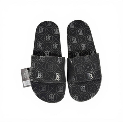 🖤 Burberry Monogram Rubber Slides – Black Luxury Summer Essential