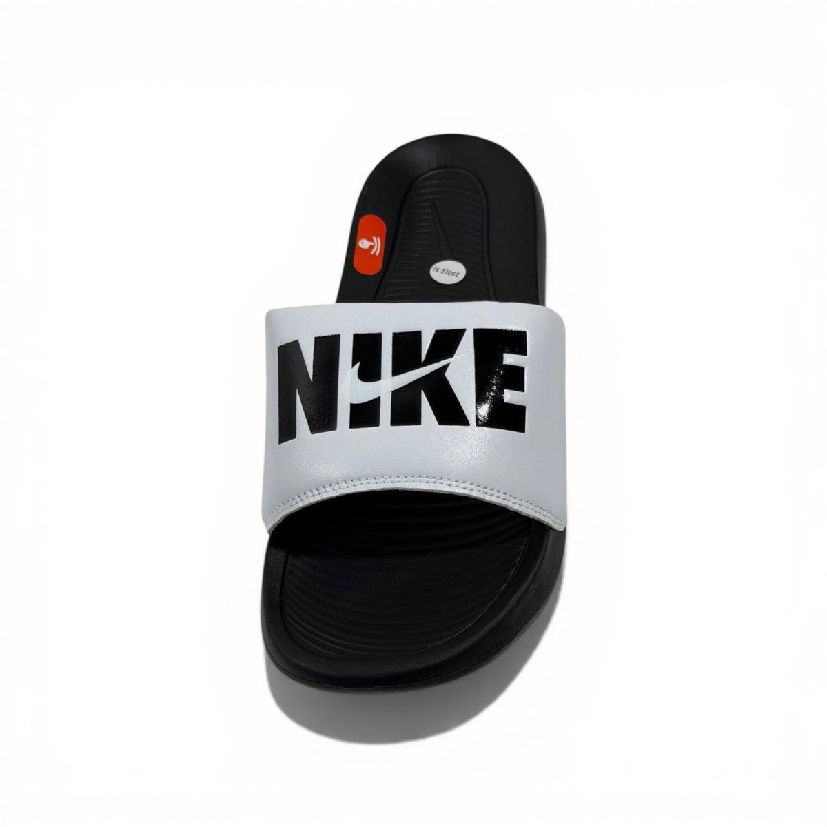 ⚪⚫ Nike Victory One Slides – White & Black Bold Edition