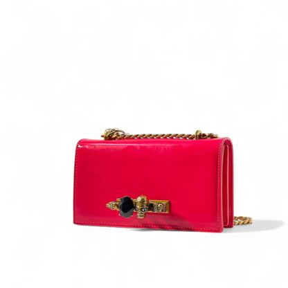 ❤️ Alexander McQueen Red Skull Chain Bag – Patent Leather Luxury | Gold & Silver Chains