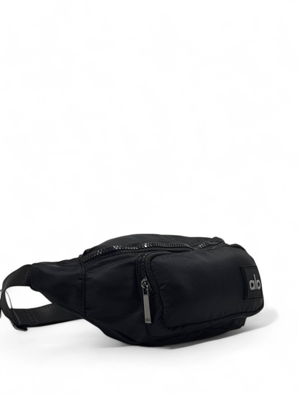 🖤 Alo Black Crossbody Belt Bag – Sleek Minimalist Fanny Pack | Unisex Everyday Style