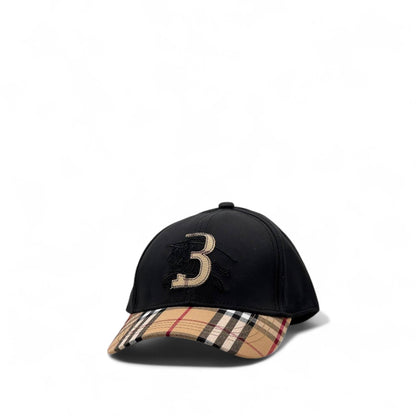 Burberry Style Cap with Plaid Brim & 3️⃣ Patch – Classic Meets Sporty 🧢