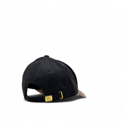 Burberry Style Cap with Plaid Brim & 3️⃣ Patch – Classic Meets Sporty 🧢