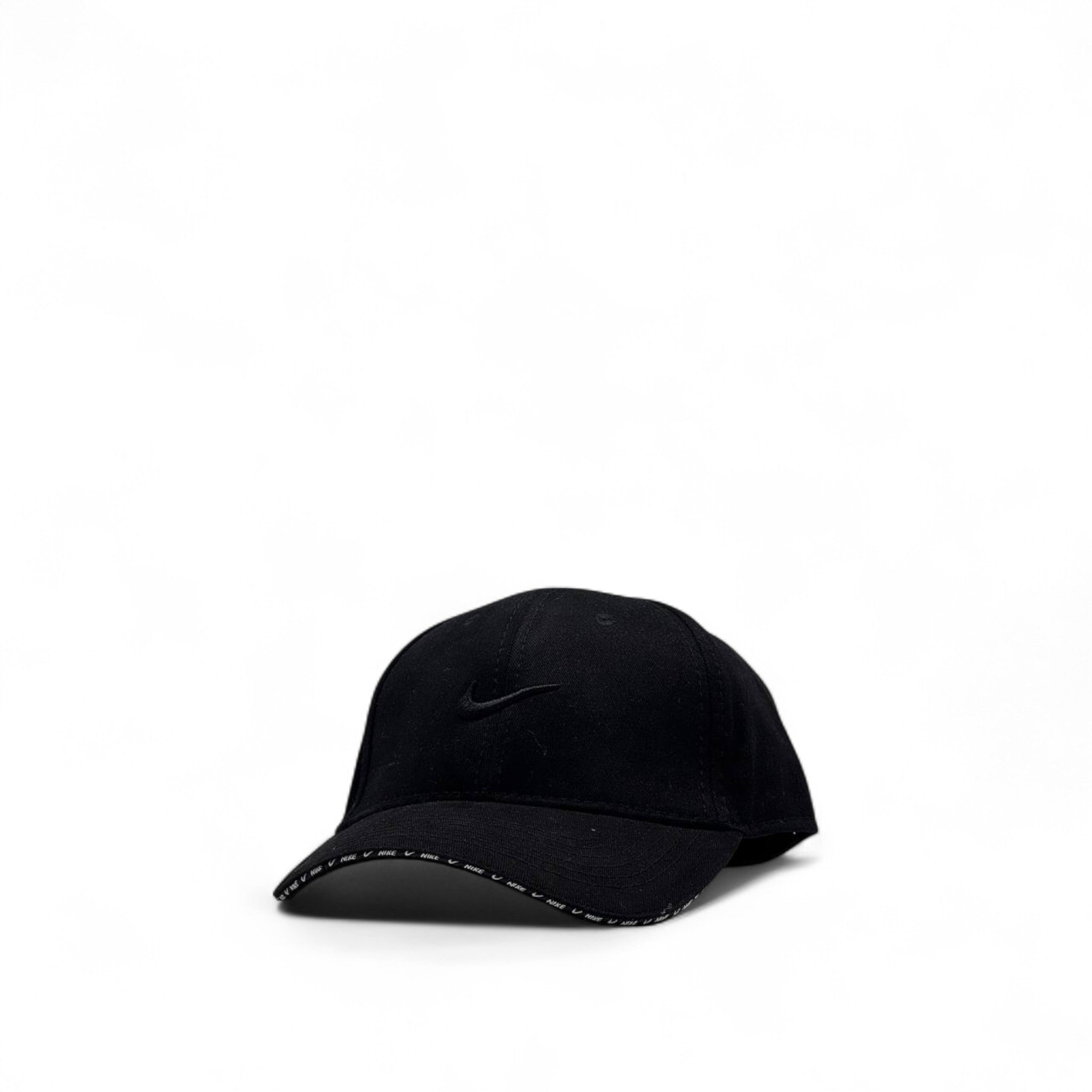 🖤 Nike Black Swoosh Cap – Stealth Mode Activated 🧢