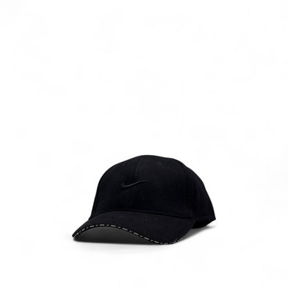 🖤 Nike Black Swoosh Cap – Stealth Mode Activated 🧢