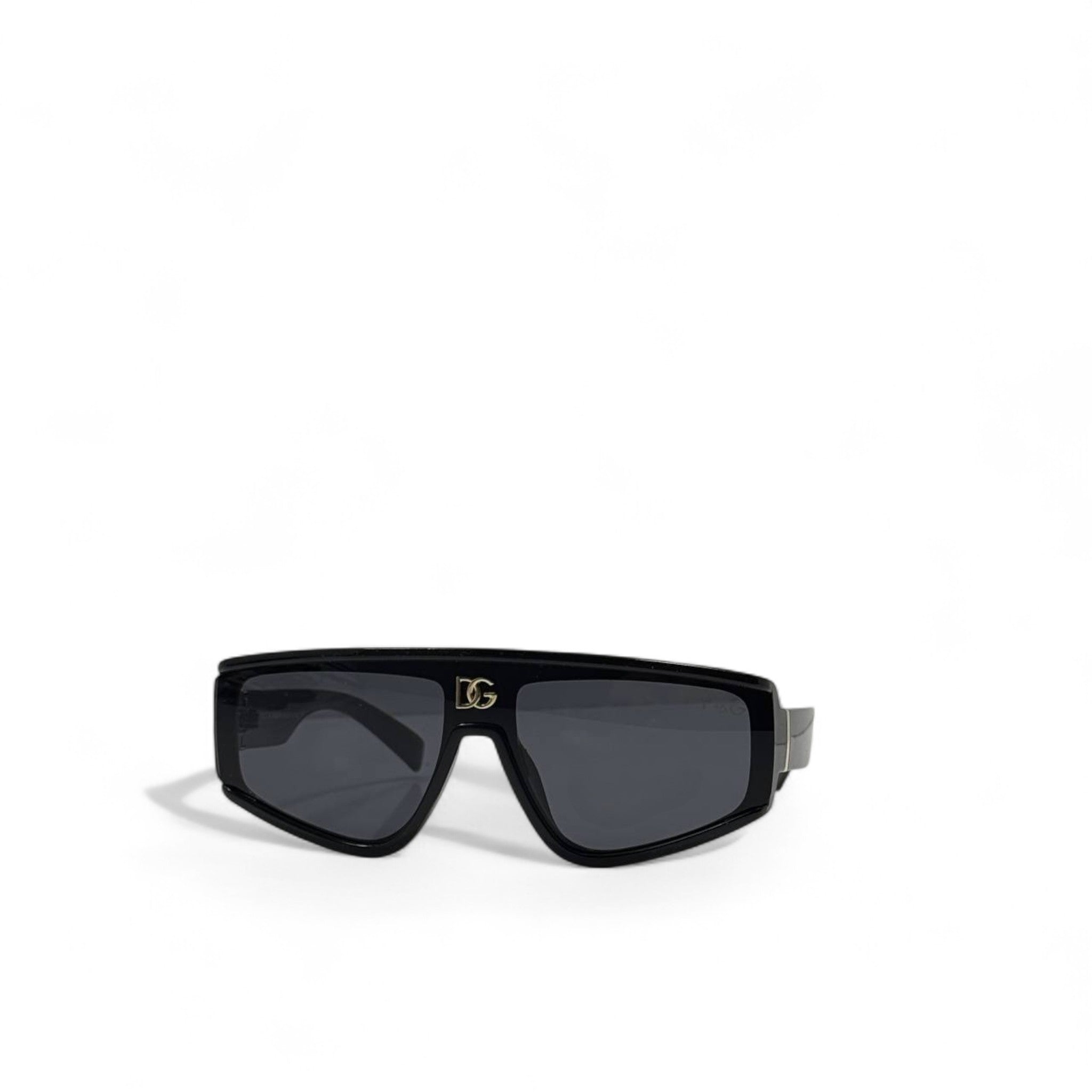 D&G Bold Shield Sunglasses 🖤🕶 | Black Frame with Gold Logo Strip