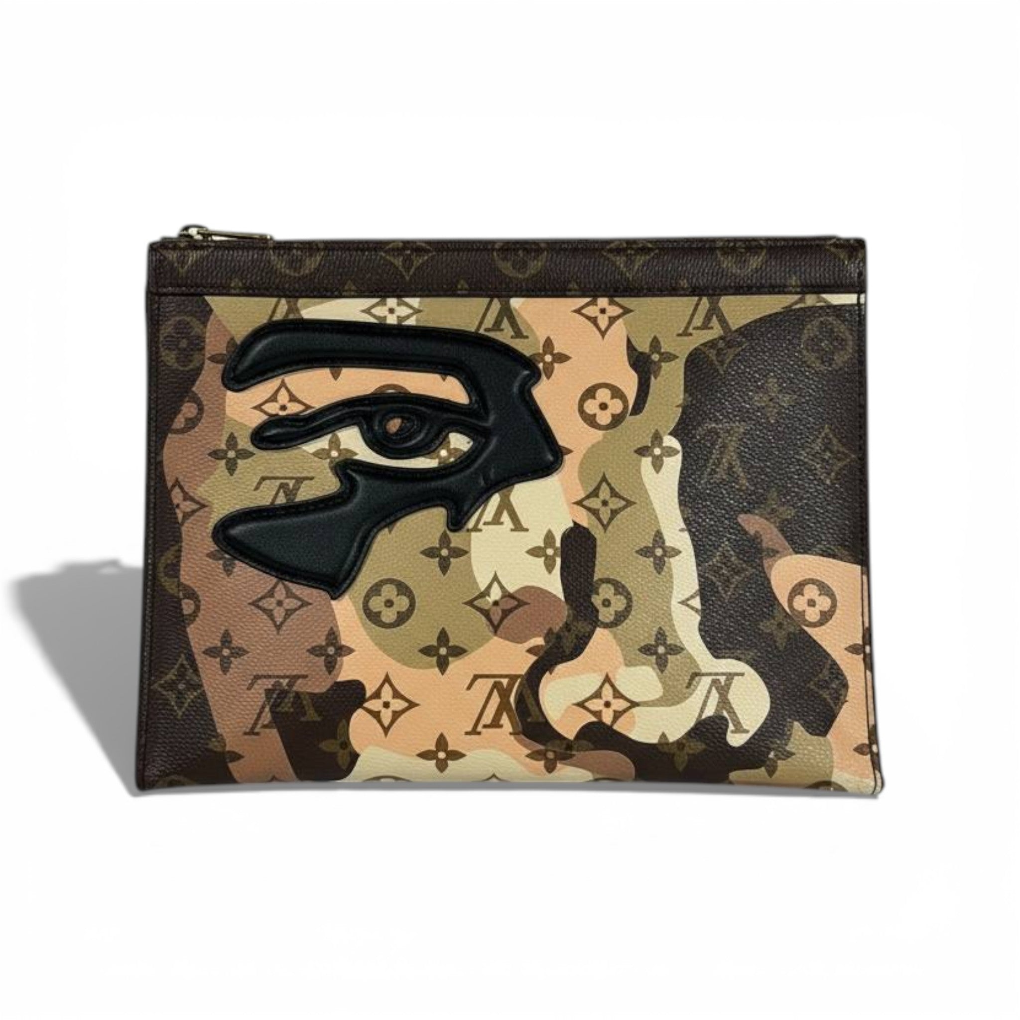 👜 Louis Vuitton Monogram Camouflage Clutch – Artistic Face Design