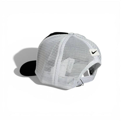 🧢 Nike Trucker Cap – Rainbow Swoosh Street Edition 🌈🔥