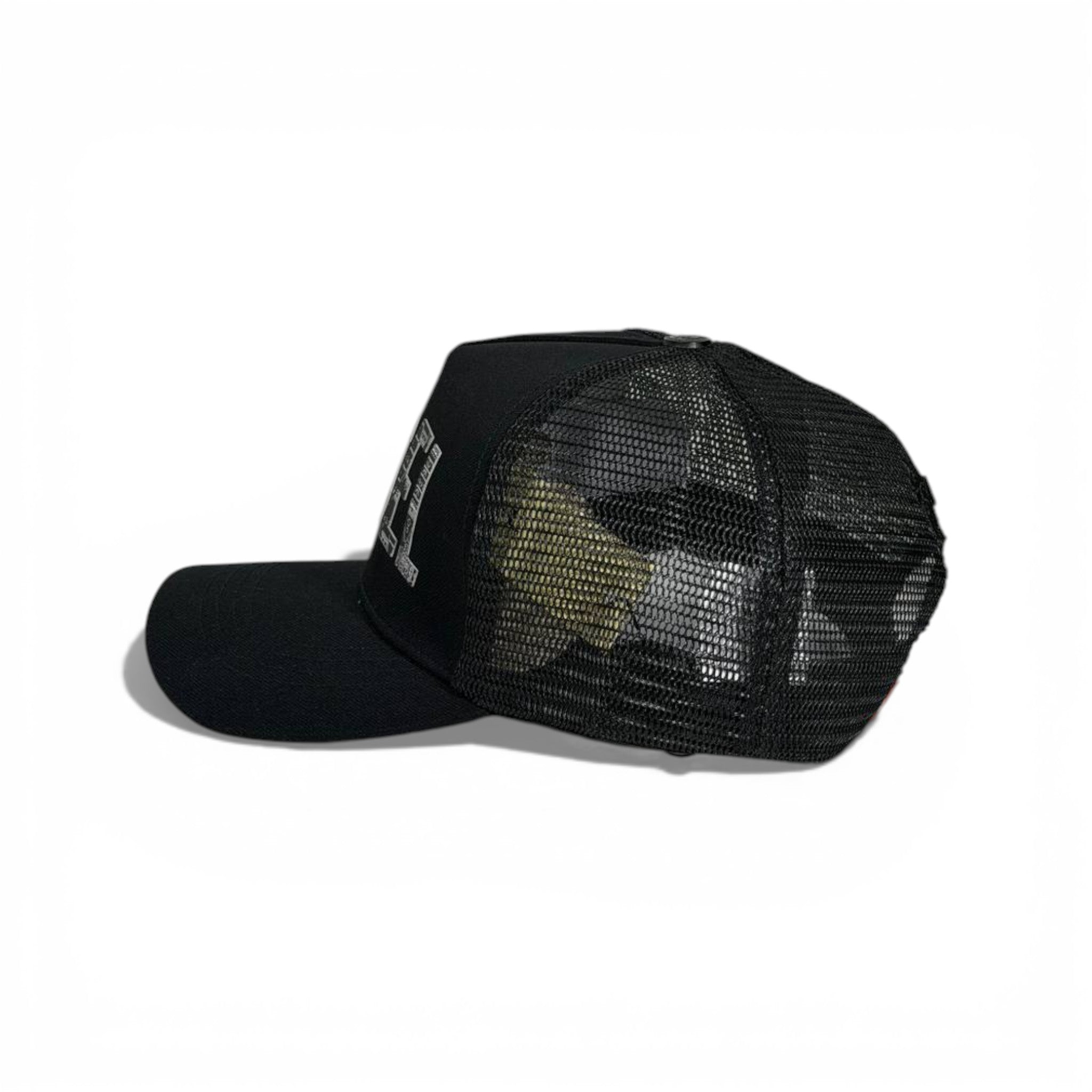 🧢 Diesel Black Trucker Cap – Patterned Logo Edition 🖤🔥