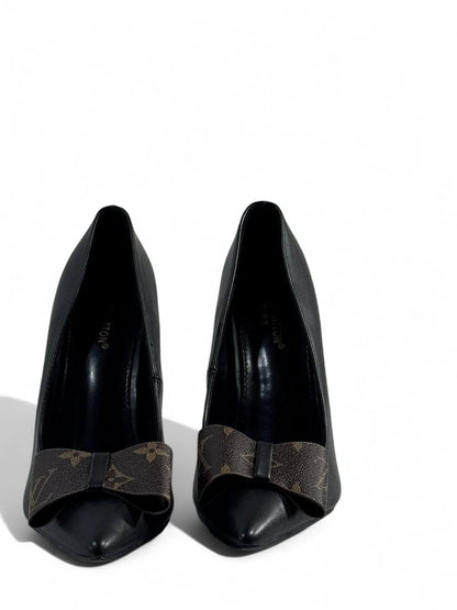 Louis Vuitton Black Monogram Bow Pumps – Elegant Luxury Pointed-Toe Heels