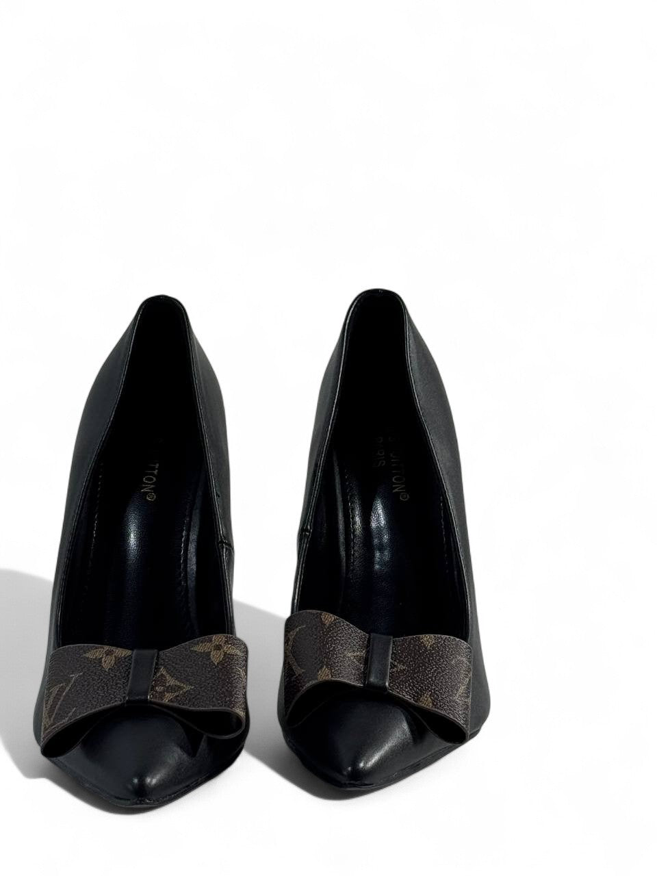 Louis Vuitton Black Monogram Bow Pumps – Elegant Luxury Pointed-Toe Heels
