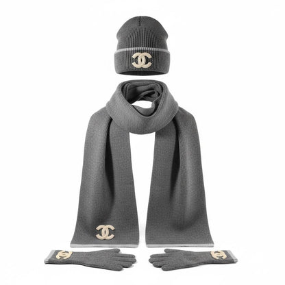 🖤 Chanel CC Luxury Winter Set – Knit Beanie, Scarf & Gloves in Grey