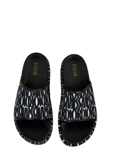 DIOR Slides – Black Monogram Edition 🖤✨