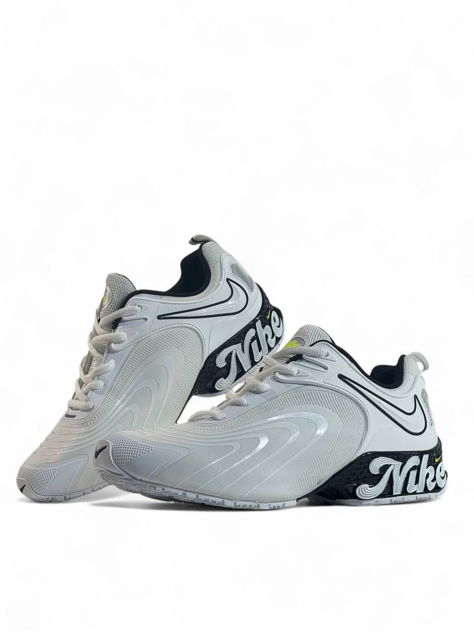 Nike Zoomwave Silver Edition – Futuristic Comfort Meets Sleek Design