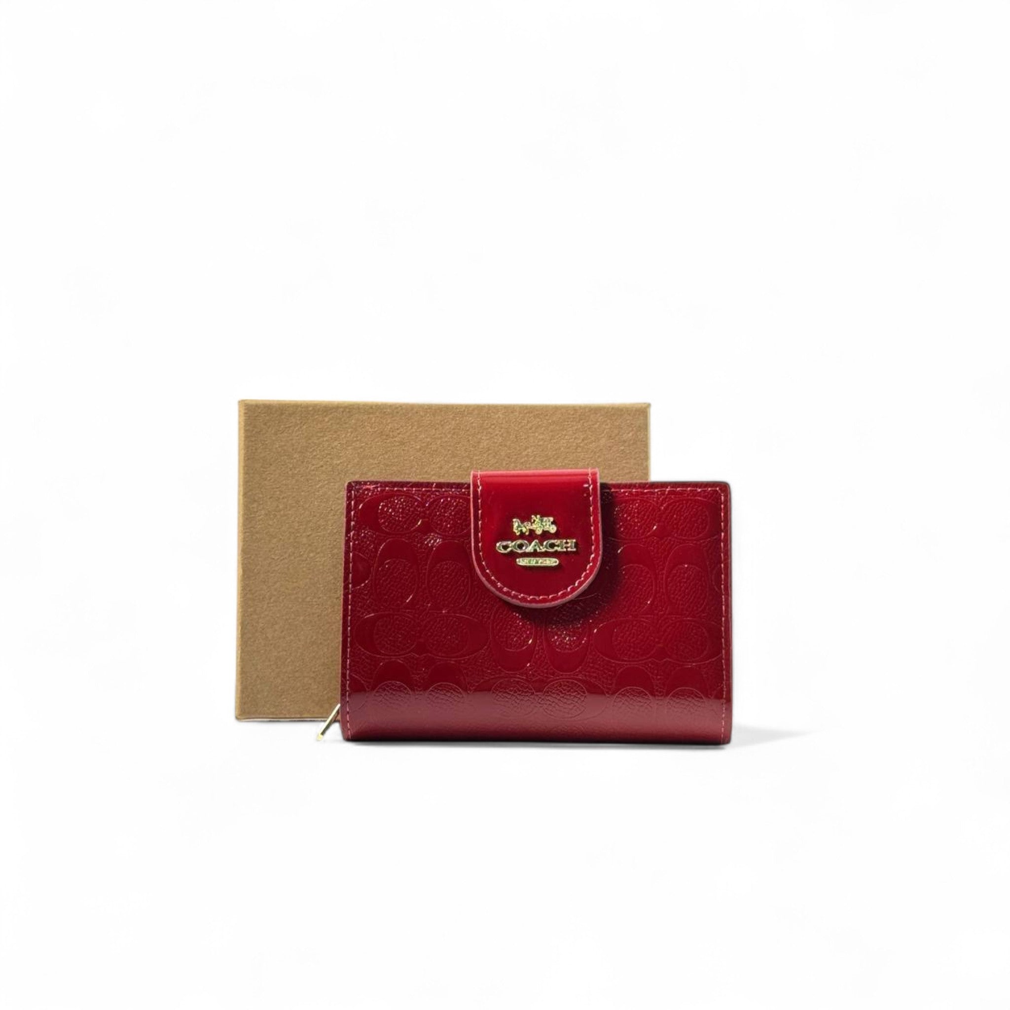 ❤️ Coach Signature Wallet – Red Patent Leather with Gold Logo ✨