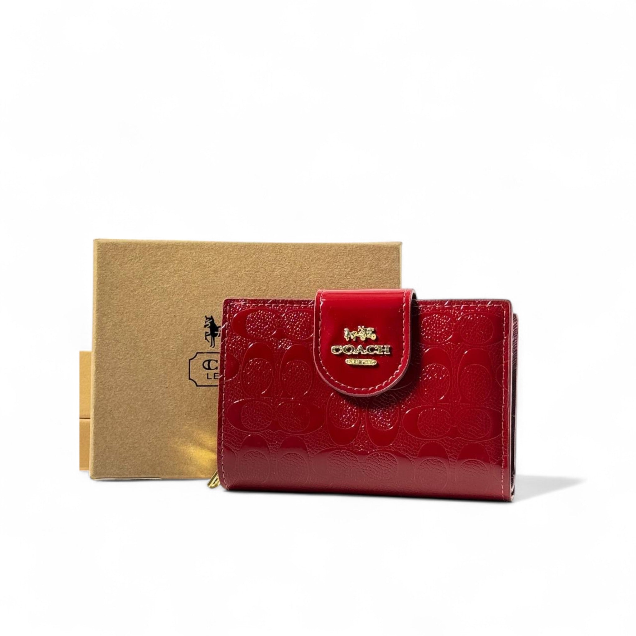 ❤️ Coach Signature Wallet – Red Patent Leather with Gold Logo ✨