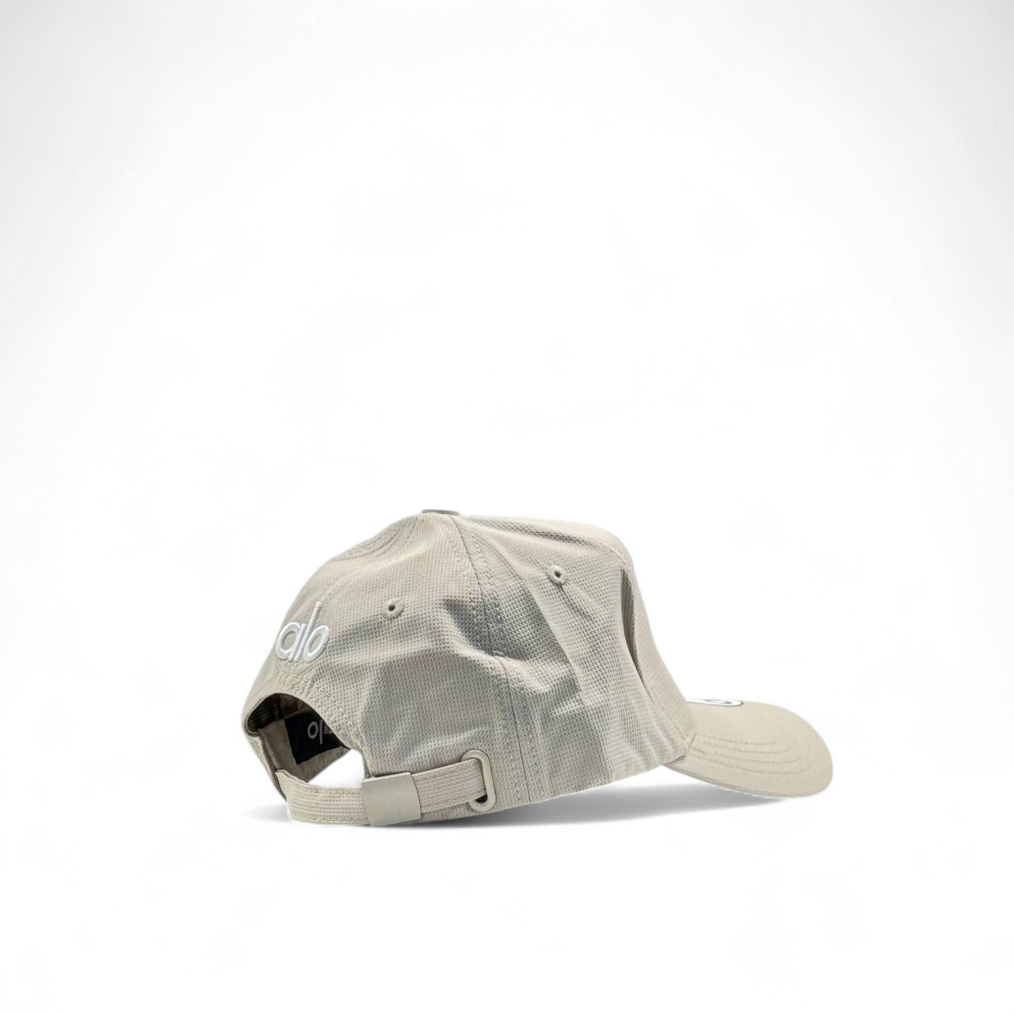 Alo Signature Baseball Cap – Beige Elegance ☀️