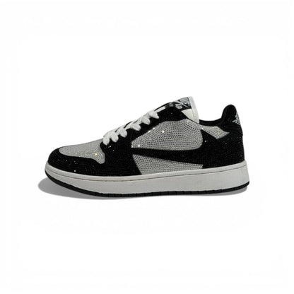 ✨ Nike Crystal Edition Low-Top Sneakers – Luxury Street Style with Iconic Design 👟✨