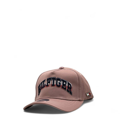 Tommy Hilfiger Varsity Cap – Dusty Rose Edition 🧢🌸