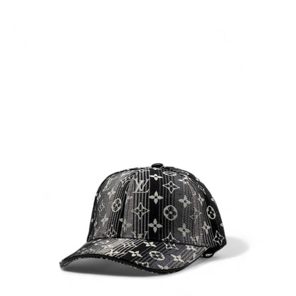 Louis Vuitton Monogram Gradient Cap – Noir Edition 🖤🧢