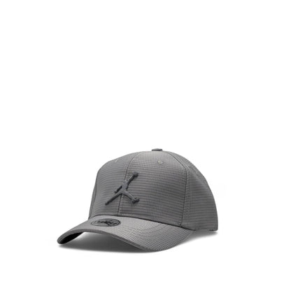 🧢 Jordan-Inspired Grey Performance Cap – Sleek Athletic Style 🏀🔥