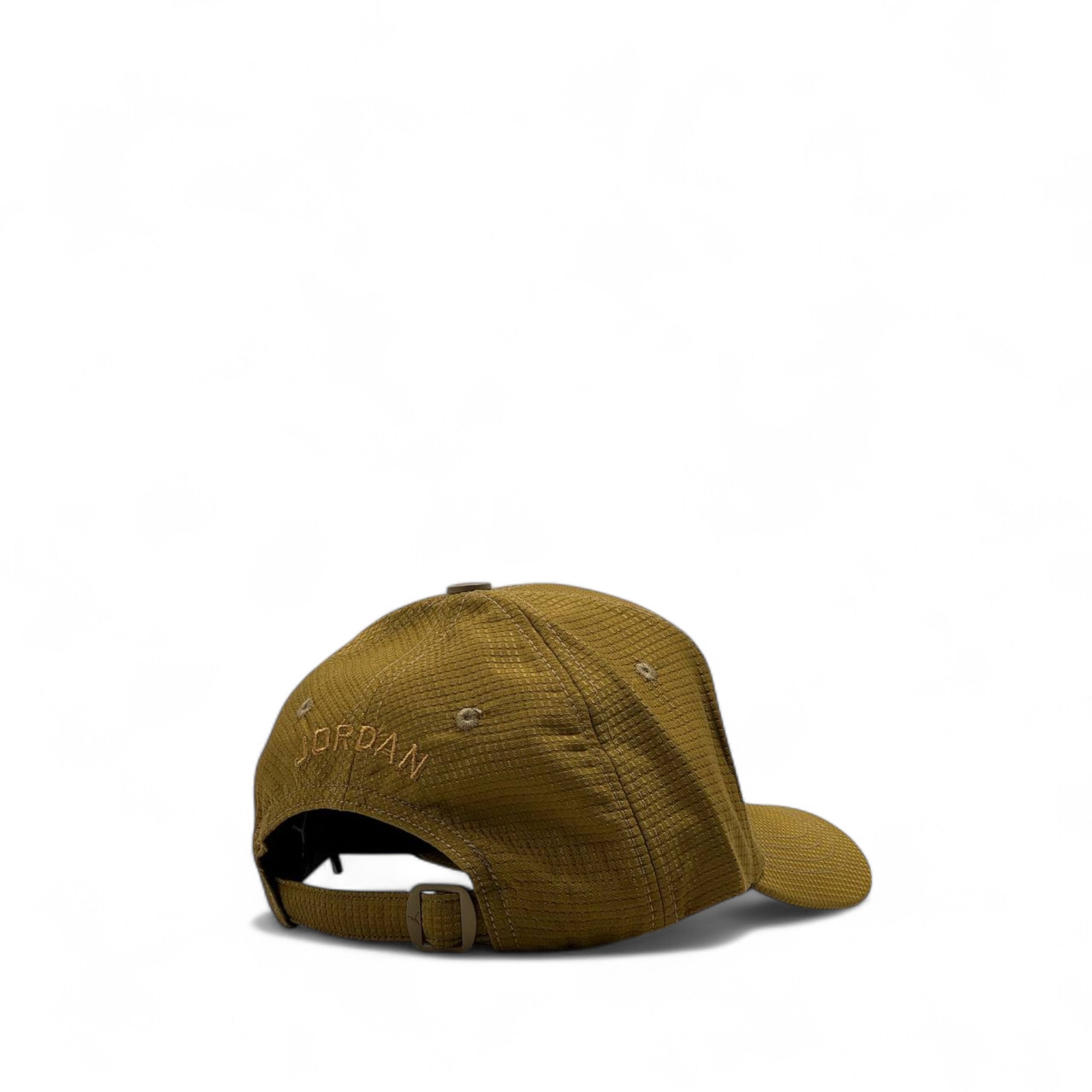 🧢 Jordan-Inspired Mustard Cap – Bold Street Vibes 🏀💛