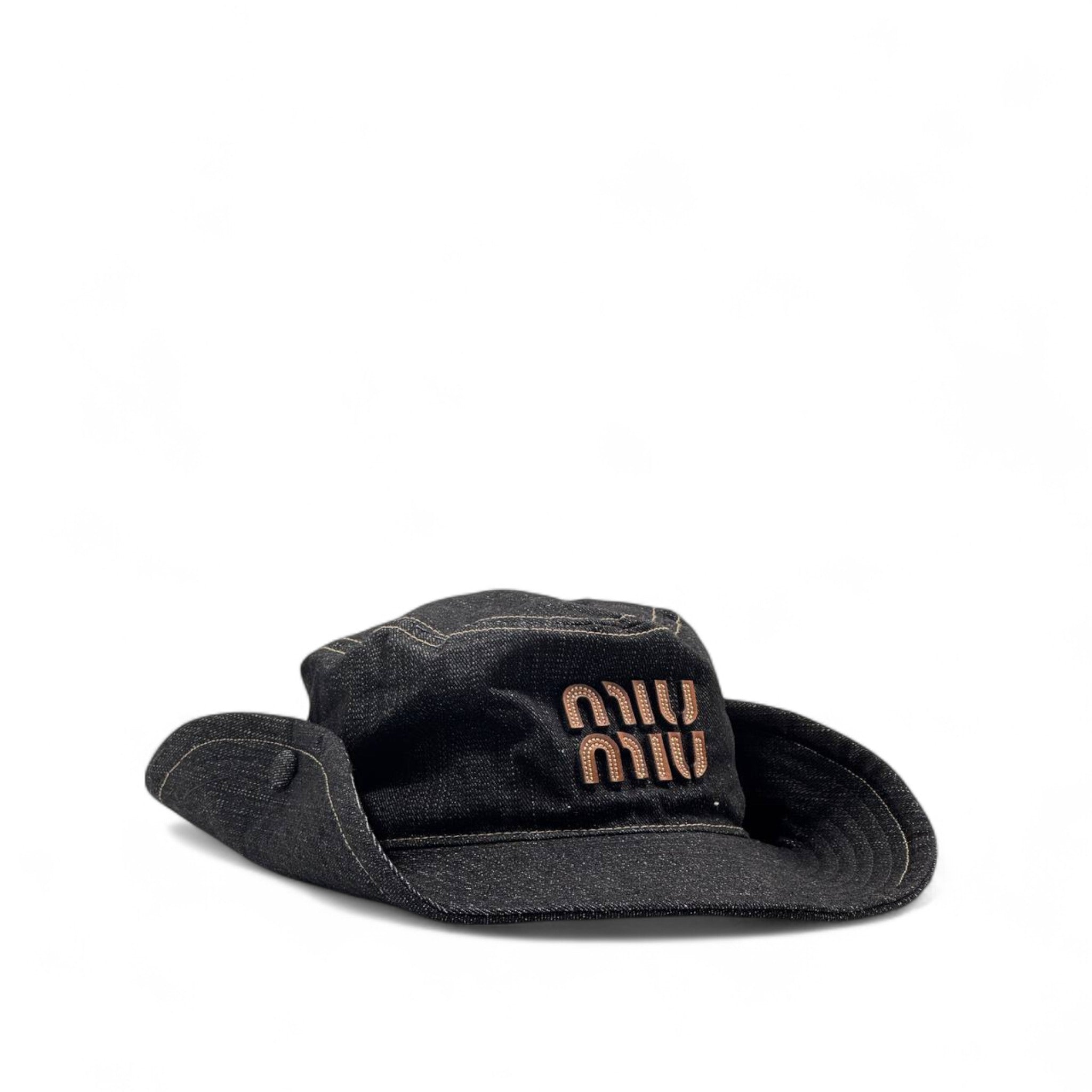 👒 Miu Miu Black Denim Hat – High-Fashion Meets Street Edge 🖤👠