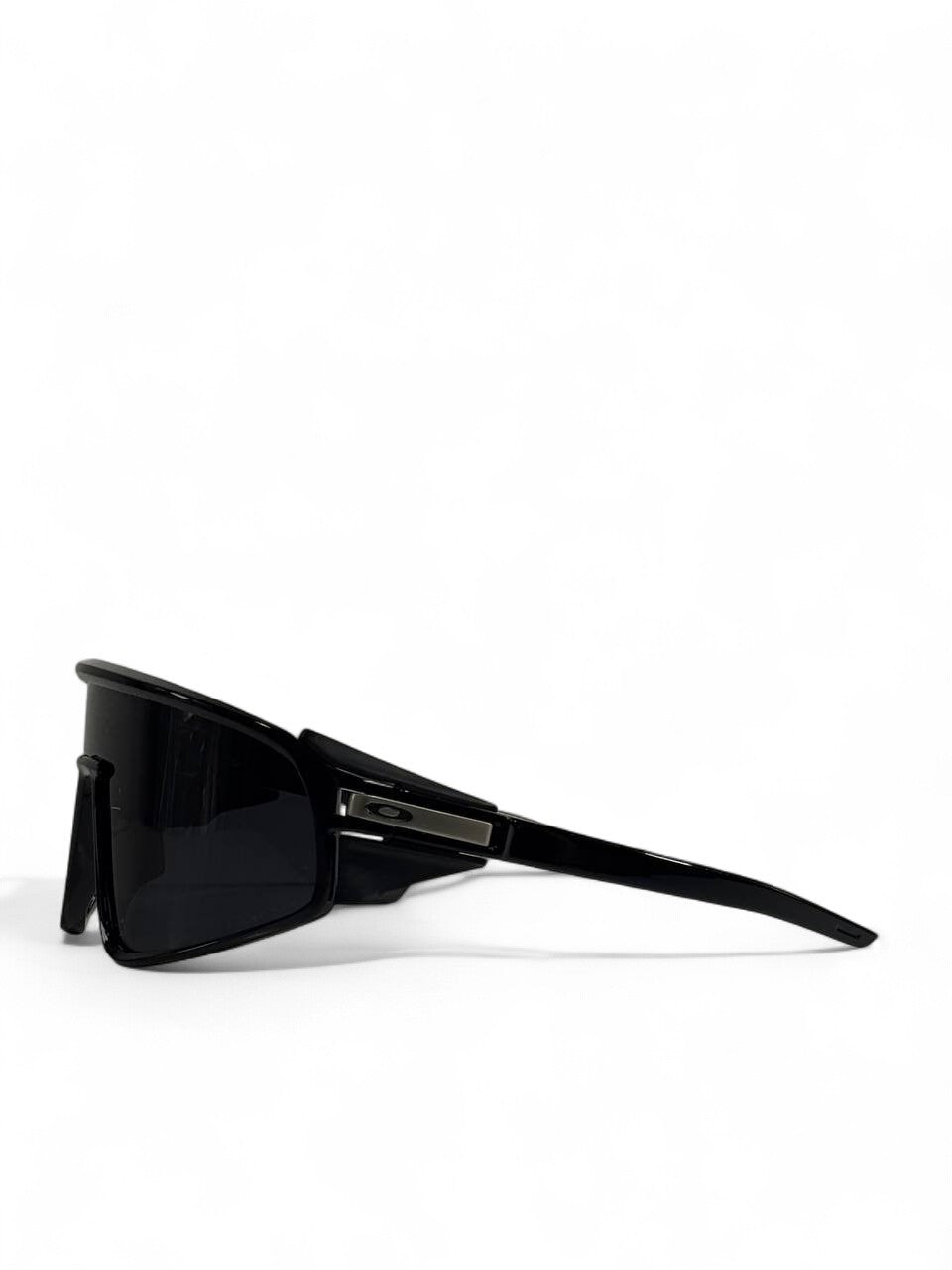 Oakley Prizm Blackout Sunglasses 🖤 | Stealth Sport-Performance Eyewear