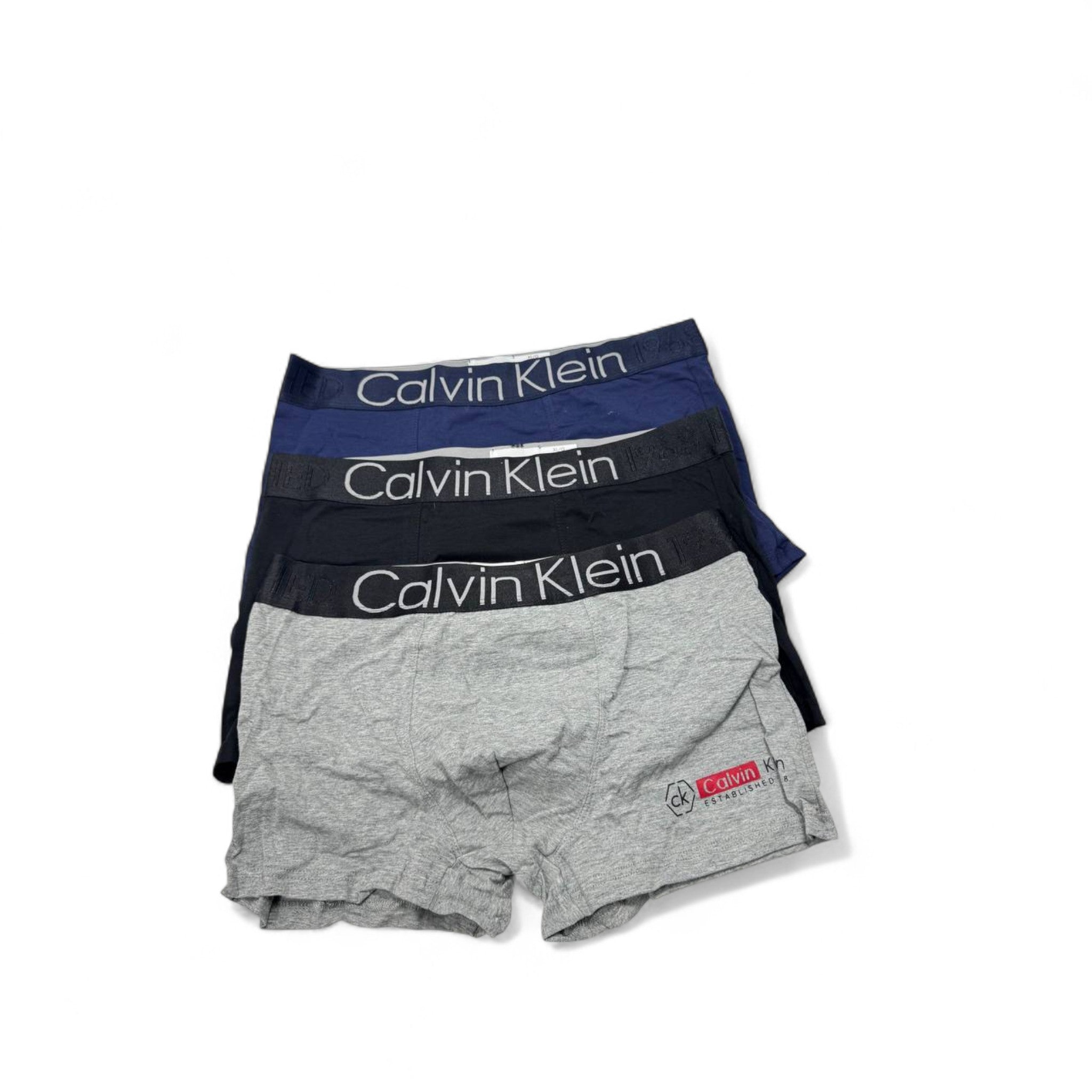 Calvin Klein Contrast Logo Boxer Briefs - 3 Pack ⚫🔵⚙️ | Everyday Comfort with a Bold Twist