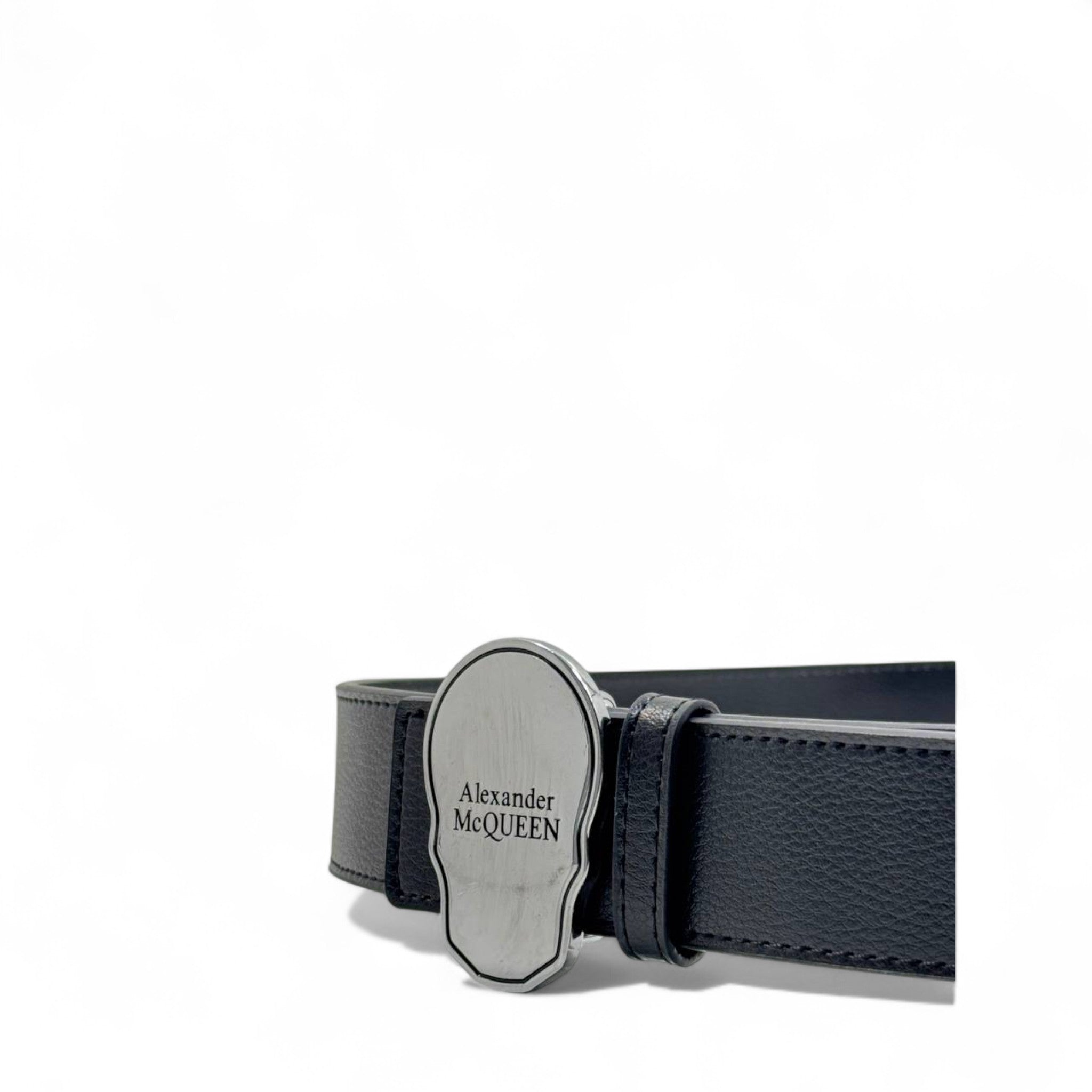 Alexander McQueen Skull Belt – 120CM | Dark Elegance Meets Rebellion 💀