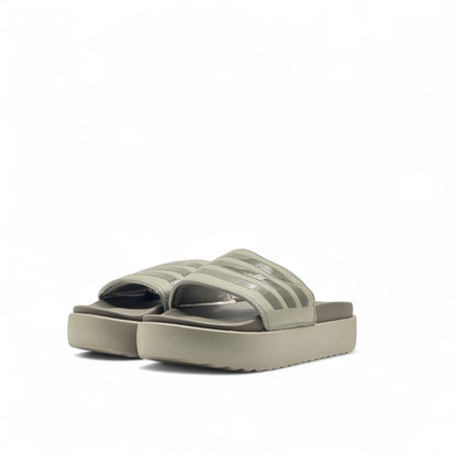 ✨ Adidas Beige Stripes Platform Slippers – Neutral Comfort Style 🤍🤎