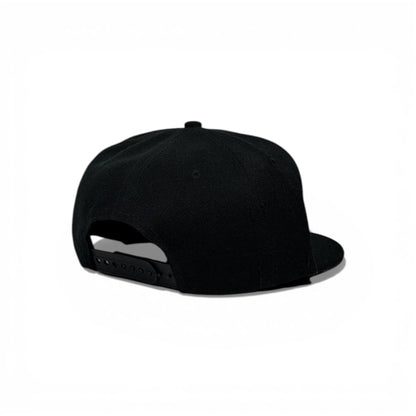 🧢 Black “Viralate” Gothic Embroidered Snapback Cap – Flat Brim Streetwear