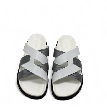 Hermès Inspired H Slide Sandals – White & Grey Elegance 👣🧡