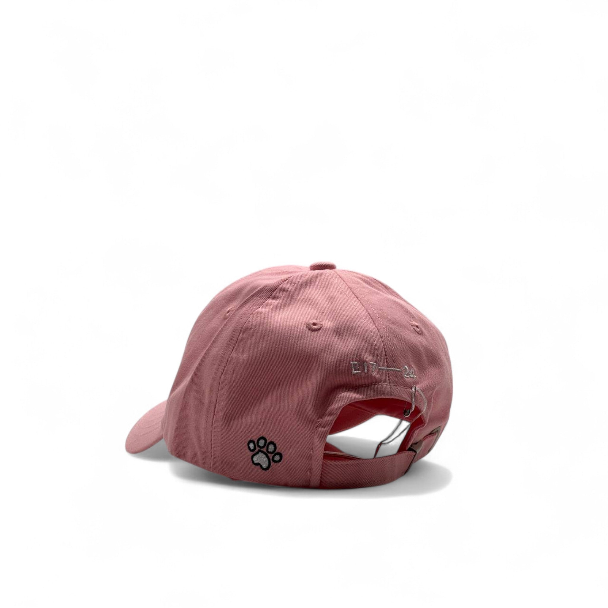 emis’ Pink Embroidered Cap – Soft Meets Bold K-Streetwear 🧢💕