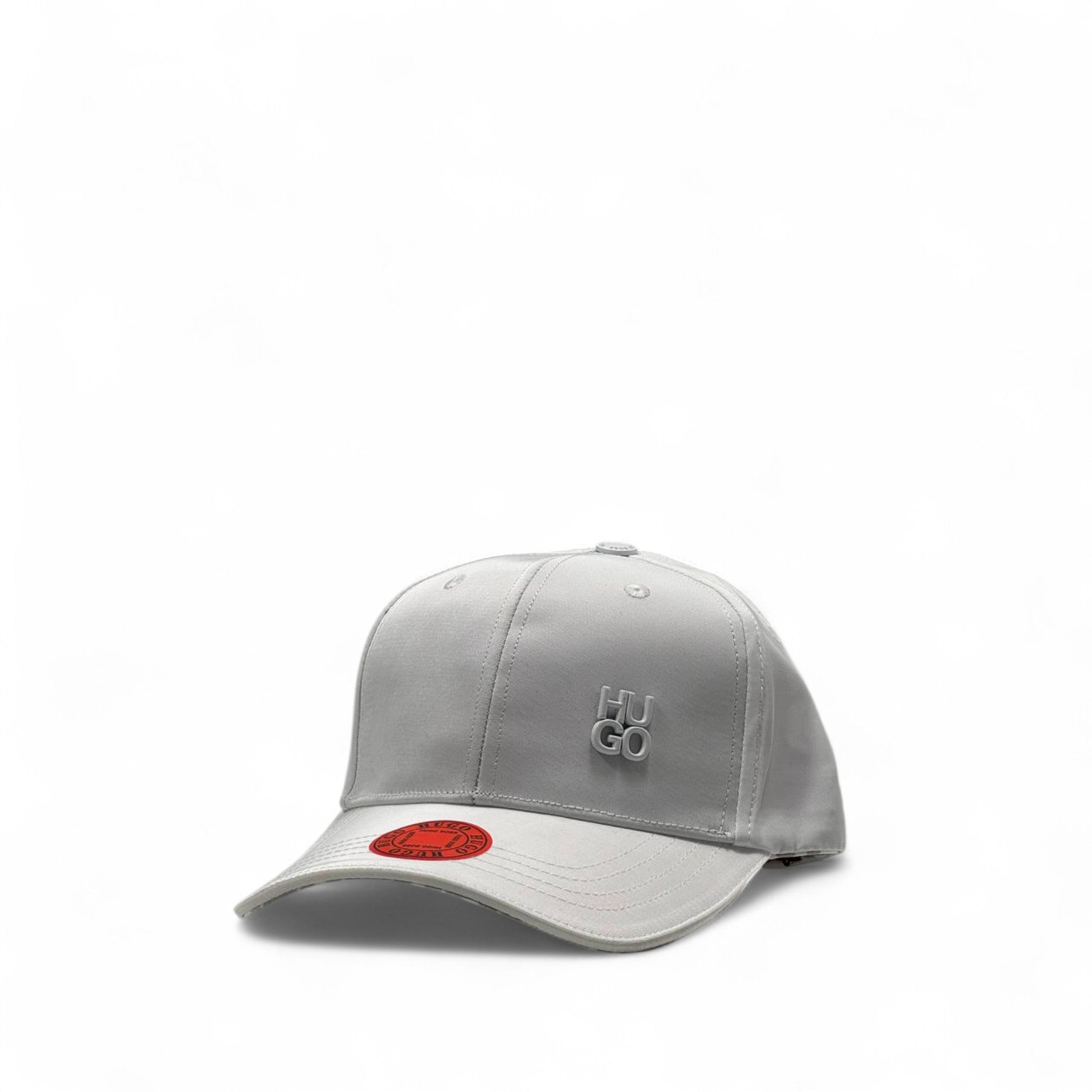HUGO Light Grey Logo Cap – Clean, Bold & Effortless Style ☁️🪞