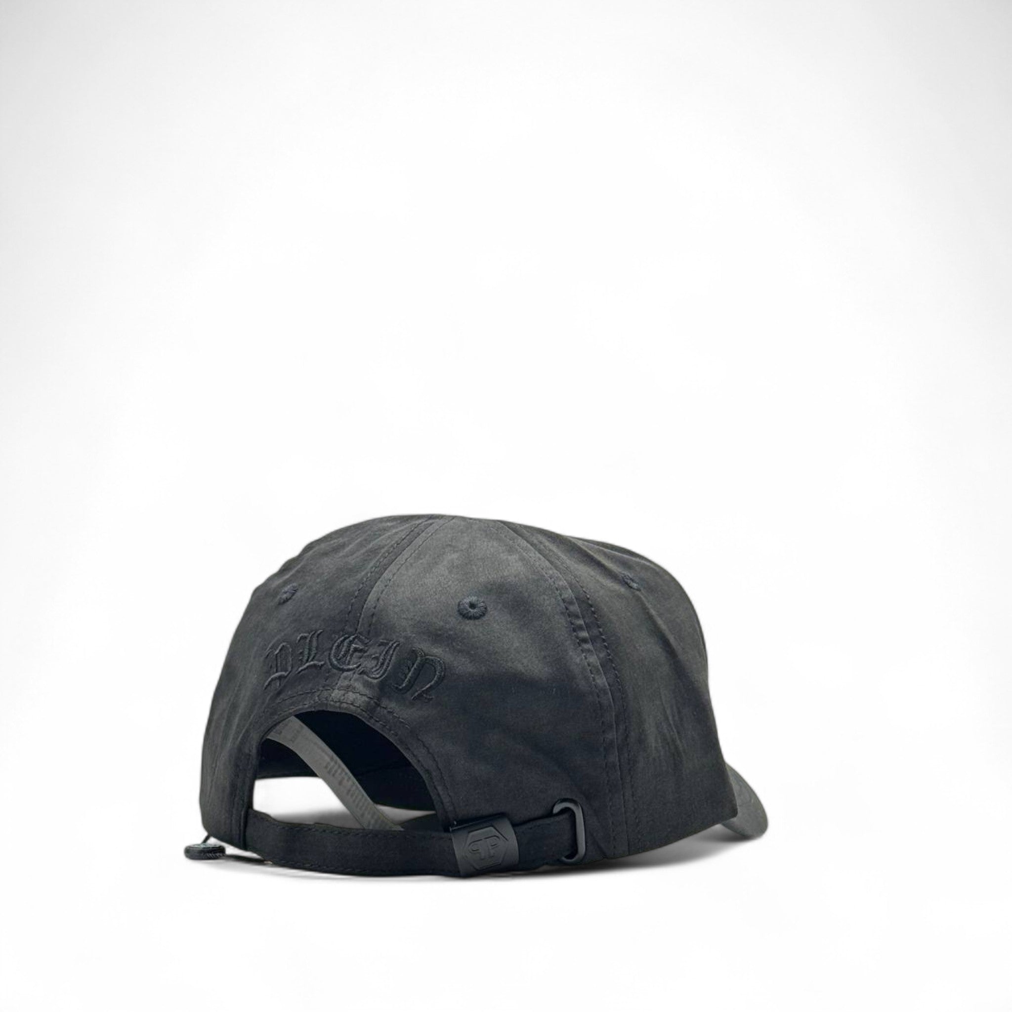 Philipp Plein Black Hexagon Logo Cap – Bold Luxury 🖤🧢