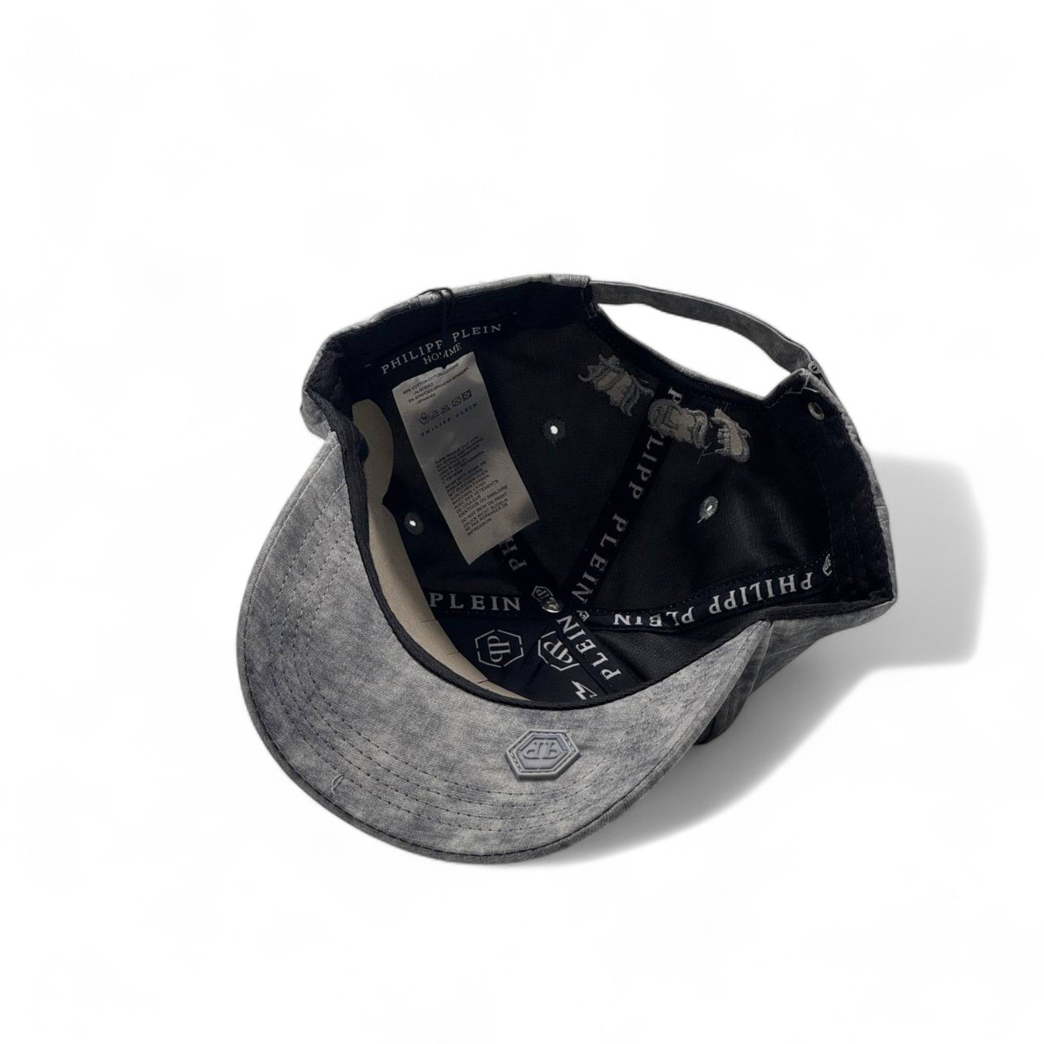 Philipp Plein Washed Grey Cap – Urban Rebel Edition 🩶🧢