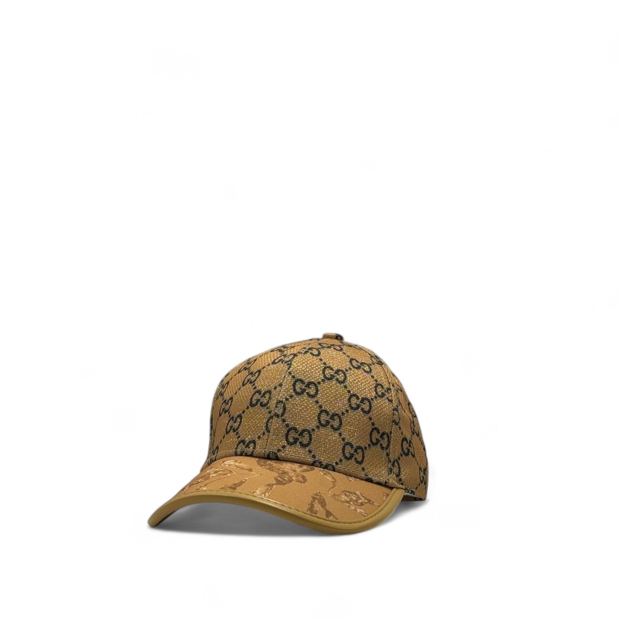 Gucci Beige GG Supreme Canvas Cap 🟤 – Iconic Monogram Elegance