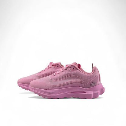 💖 Alo Pink Runner Sneakers – Bold Style Meets Cloud Comfort 💖