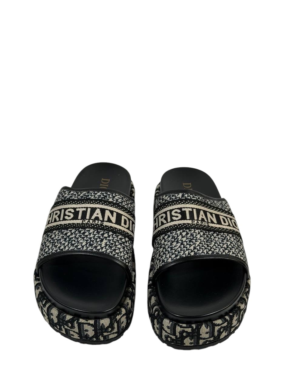 DIOR Slides – Oblique Strap Edition 🖤✨