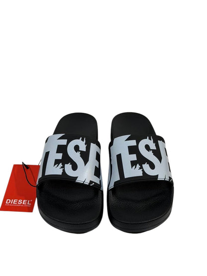 DIESEL Slides – Black & White Logo Edition ⚫⚪