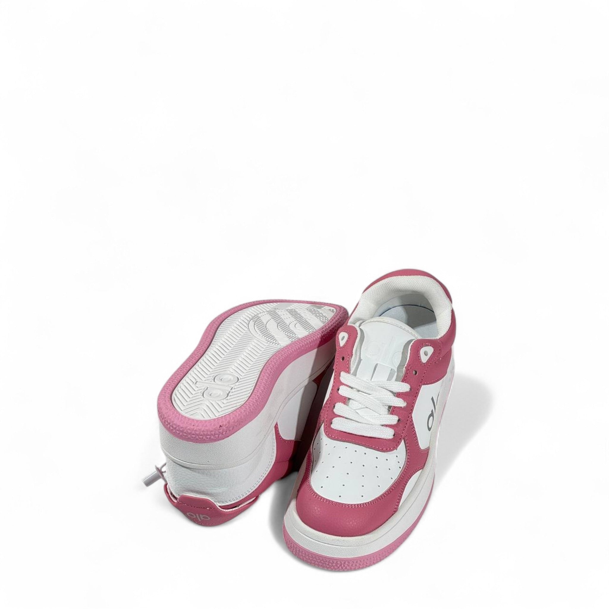 💖 Alo Pink & White Sneakers | Sporty Chic Meets Everyday Comfort 👟✨